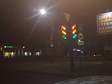 Саратовцы нашли светофор, работающий по схеме «да нет, наверное»