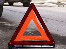 В поселке Октябрьский Устьянского района ВАЗ столкнулся с Мерседесом