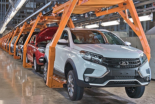 «АвтоВАЗ» будет собирать меньше автомобилей