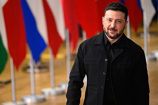 Побег от Майдана: почему Зеленский вслед за Умеровым срочно уезжает за границу