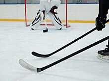 «Ижсталь» проиграла домашний матч с «Кристаллом»