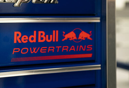 Кристиан Хорнер: Red Bull Powertrains сможет поставлять моторы четырём командам