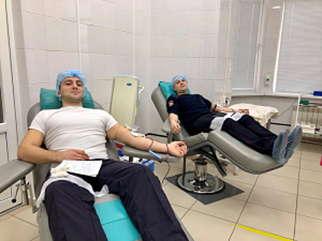 Около 450 полицейских приняли участие в благотворительной акции «Профсоюзный донор» в Краснодарском крае
