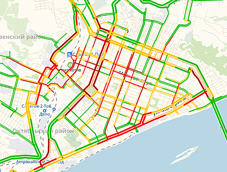 В конце рабочей недели движение на центральных улицах Саратова снова парализовано