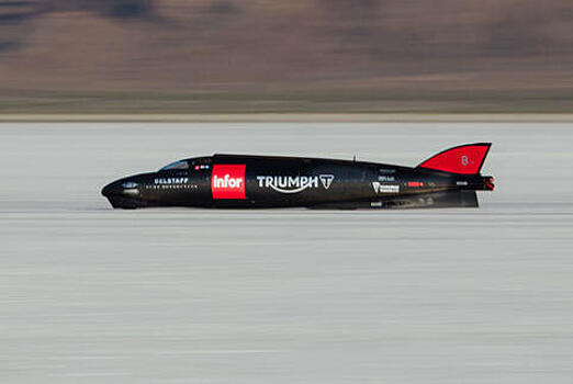 Тысячесильный стимлайнер Triumph побил собственный рекорд скорости