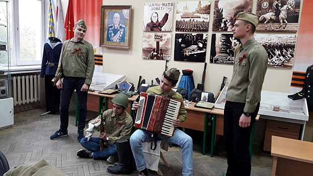 Зюзинцы поставили «Василия Теркина»