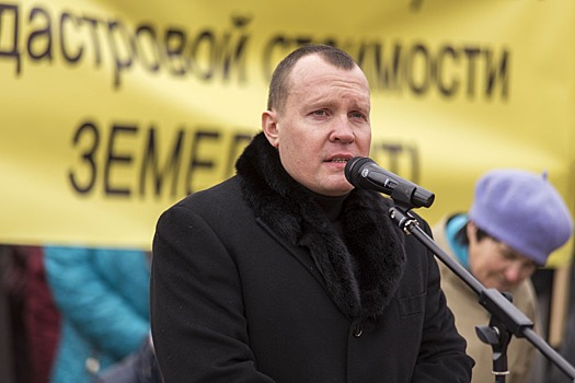 «Справедливой России» запретили участвовать в митингах профсоюзов из-за Сергея Миронова