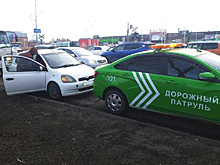 «Дорожный патруль» помог убрать с дороги машину благовещенки и справиться с пробкой на два квартала