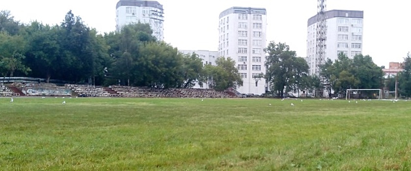 Стадион «Водник» в Нижнем Новгороде благоустраивают ко Дню города