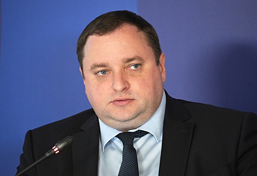 Экс-замминистра просвещения Денис Грибов арестован за хищение 54 млн рублей