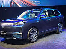 В Китае начали официально продавать кроссовер Geely Galaxy M9