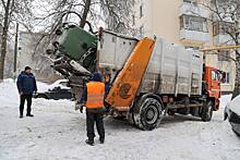 Региональный оператор увеличит количество техники для вывоза мусора