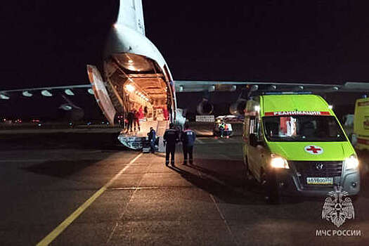 Спецборт МЧС доставил двоих пострадавших при взрыве в Копейске в Нижний Новгород