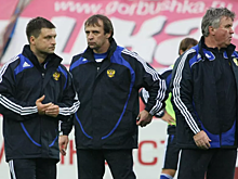 Экс-полузащитник «Барселоны» раскритиковал тренерский штаб сборной России