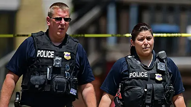 В США полицейский застрелил женщину в ее собственном доме