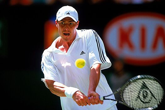 Australian Open: Марат Сафин пришёл на финал с девушками, спорил с судьями, эпично обыграл Роджера Федерера и взял титул