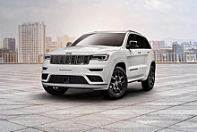 До России добрался «спортивный» Jeep Grand Cherokee