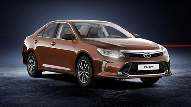 Рассекречен дизайн Toyota Camry нового поколения