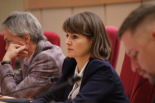 Мария Усова: На смену уволенным чиновникам правительства области должны прийти профессионалы