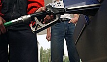 Владельцев бензиновых авто лишат отдыха