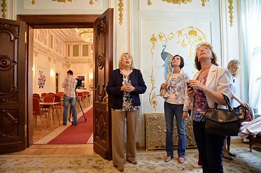 Личные библиотеки и фолианты: москвичам расскажут о семьи Романовых через их любовь к чтению