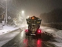 В Сочи ураганный ветер обрывает линии электропередач