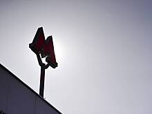 Жители Восточного Дегунина могут бесплатно прокатиться по новогодней ночной Москве