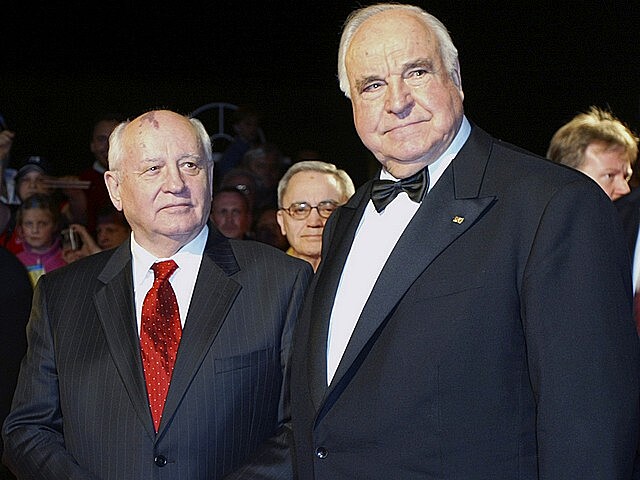 Сколько Горбачев попросил за объединение Германии