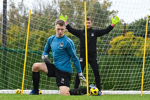 Интервью с экс-тренером Краснодара Алексеем Антонюком: гол Сафонова от Баварии, трудности в ПСЖ, Агкацев, Латышонок