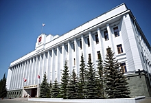 В омском правительстве планируют сократить десятки чиновников (документ)