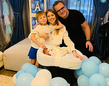 Наталья Подольская опубликовала милое фото сыновей и племянниц-двойняшек