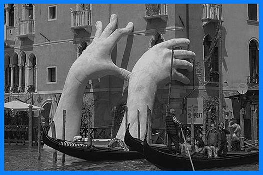 Словарный запас: что такое биеннале и как Венеция стала центром современного искусства