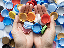 Как проект «Добрые крышечки» помогает детям и заботится о природе