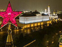 Рубиновые звезды на башнях Московского Кремля