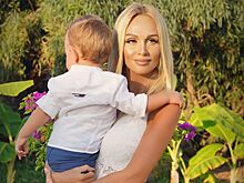 Лопырева показала подросшего сына