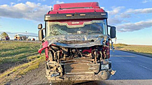 ДТП с грузовиком унесло жизни четырех человек под Оренбургом