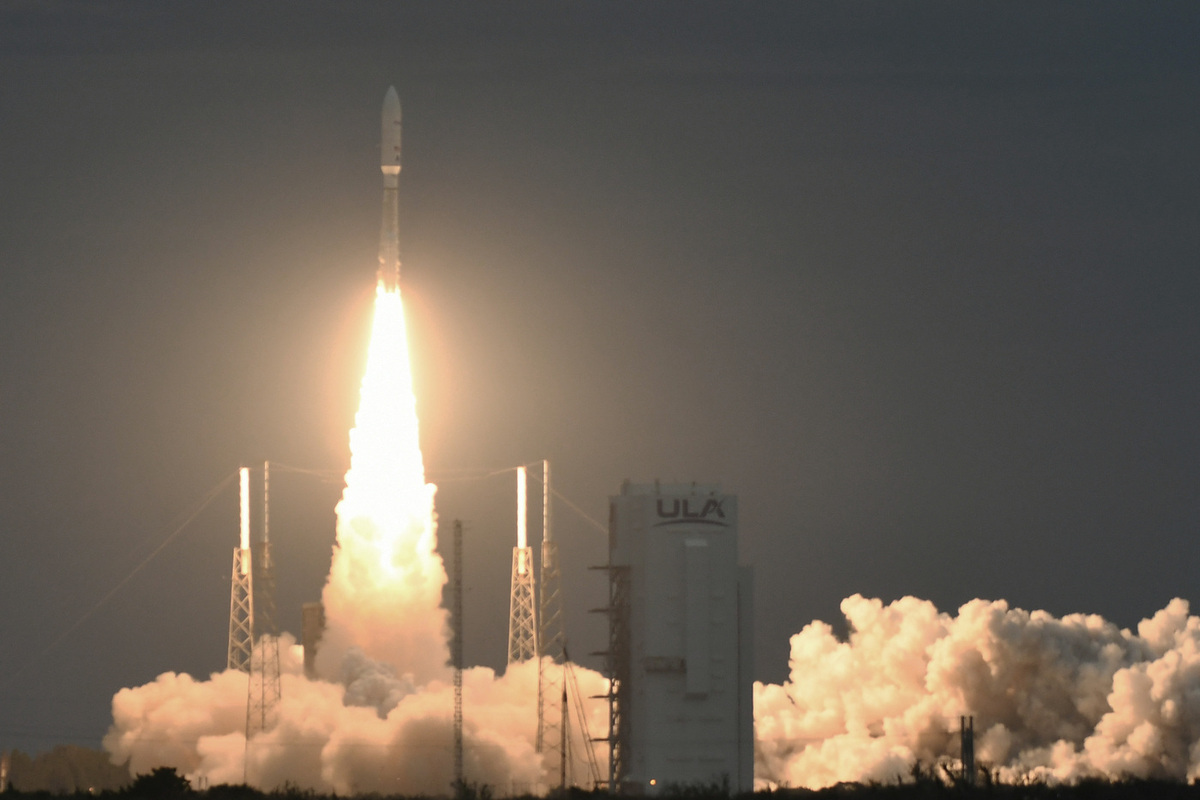 «Российское сердце» Atlas 5: ракета с РД-180 запустила 29 спутников для Amazon