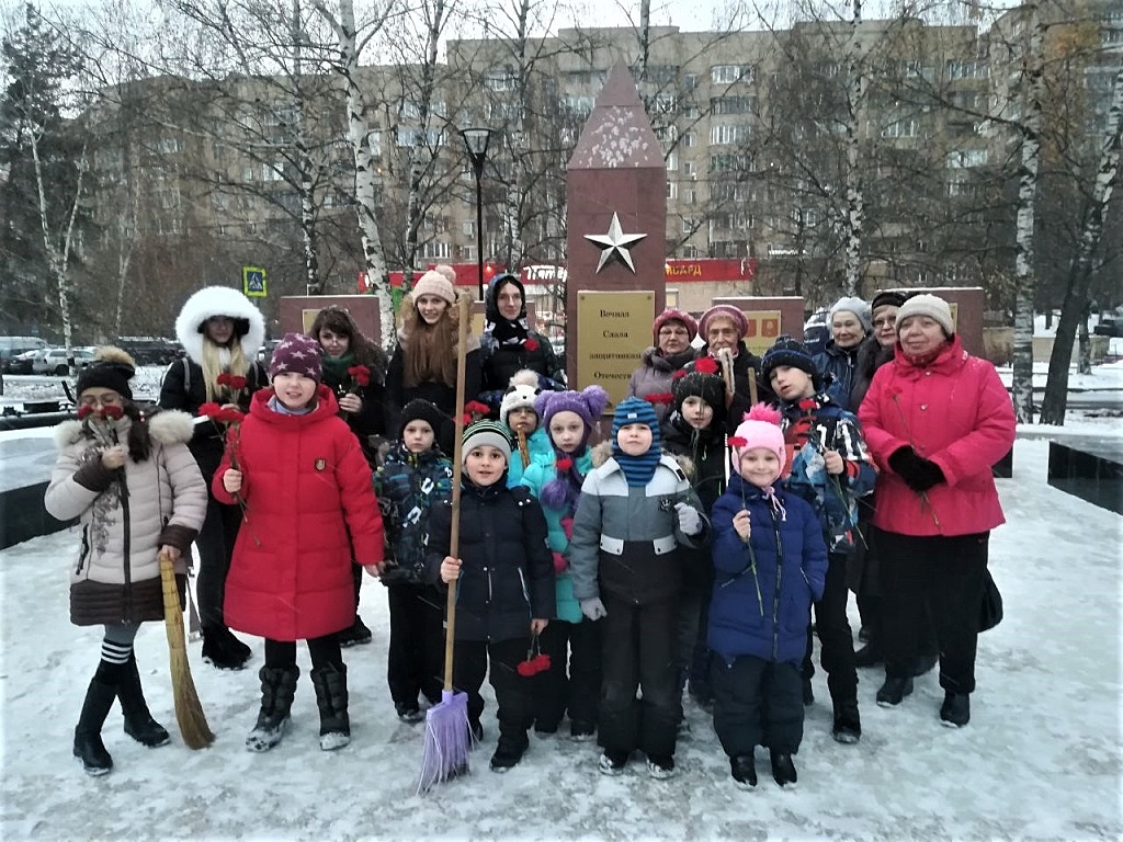 Дети из Центра поддержки семьи и детства САО почтят память героев и возложат цветы на Аллее Славы на Карельском бульваре