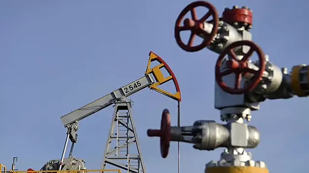 Последствия от введения потолка цен на российскую нефть оценили
