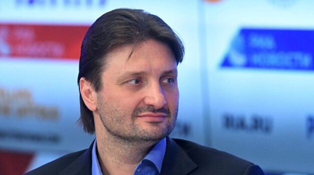 Запашный назвал пересылку картинок в мессенджерах «бескультурием»