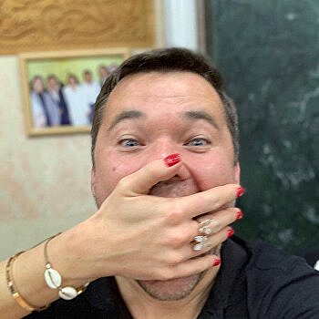 Богдан прокомментировал сообщения о драке с Бакановым, который якобы выбил ему зуб