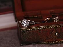 Москвичка доверила ключи от дома знакомой и лишилась украшений на миллион рублей