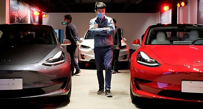 Китайские продажи Tesla составили почти 50% от американских