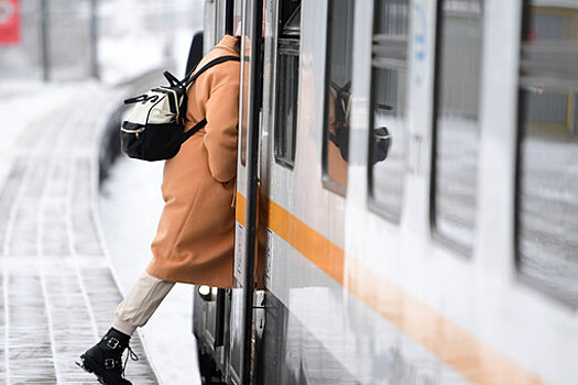 Прокуратура взяла на контроль ситуацию с задержкой поездов в Краснодарском крае