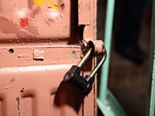 Два многоквартирных дома в Омске могут рухнуть в любой момент