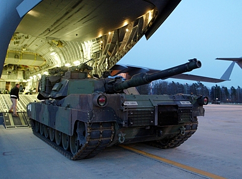 США ввезли танки в Латвию