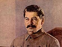 Мэр Новосибирска предложил установить памятник Сталину у обкома КПРФ