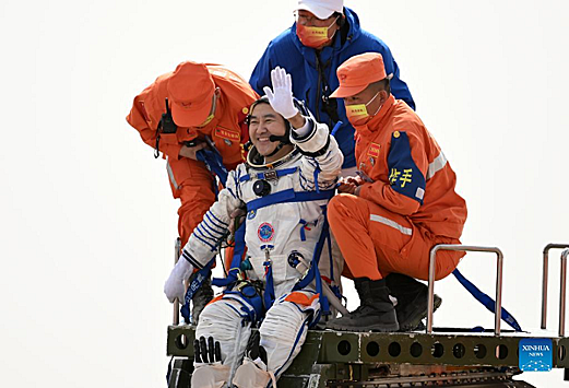 Установлен предельный срок пребывания космонавтов на орбите