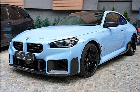 BMW представила второе поколение M2, оснащенное деталями M Performance