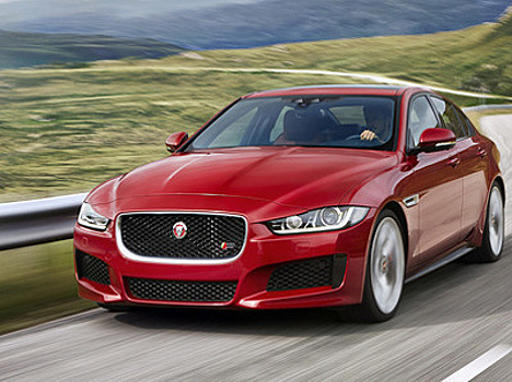 Jaguar XE вызовет на бой BMW M3